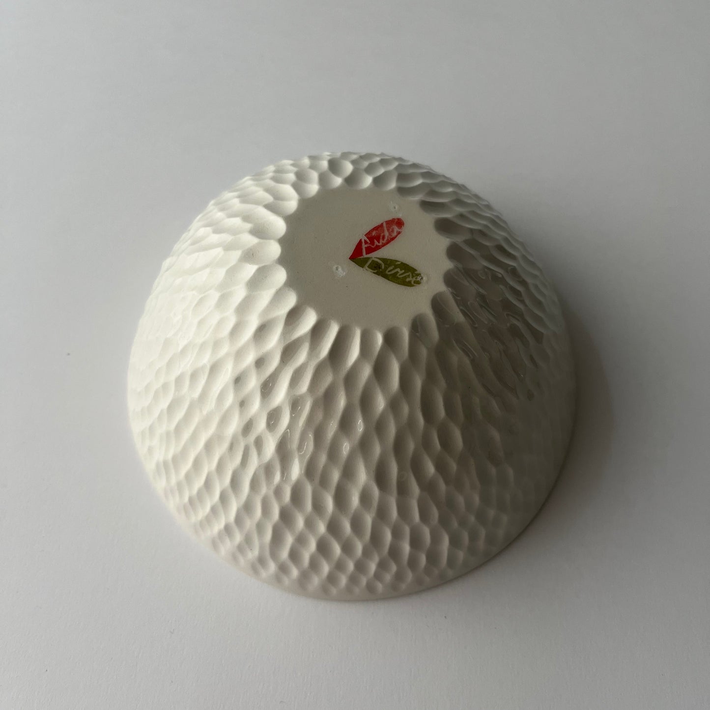 D 16 x H 7-8 CM No.6