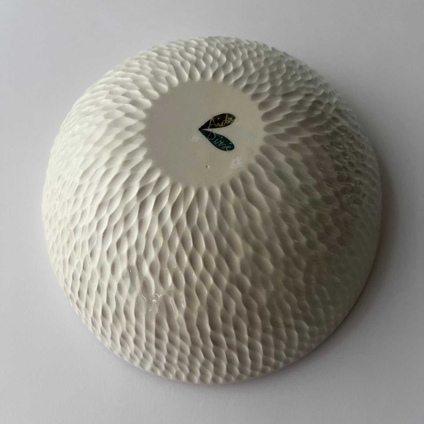 D 23,5-24,5 X H 9 CM No.9