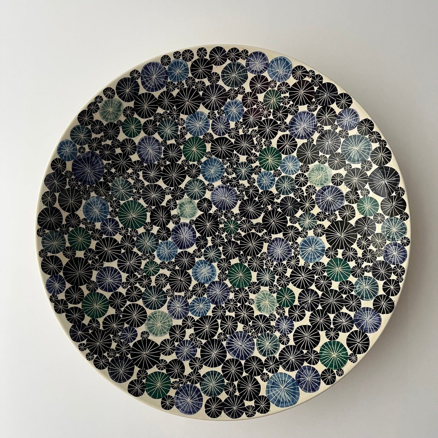 D 44 x H 5-8 CM No.11