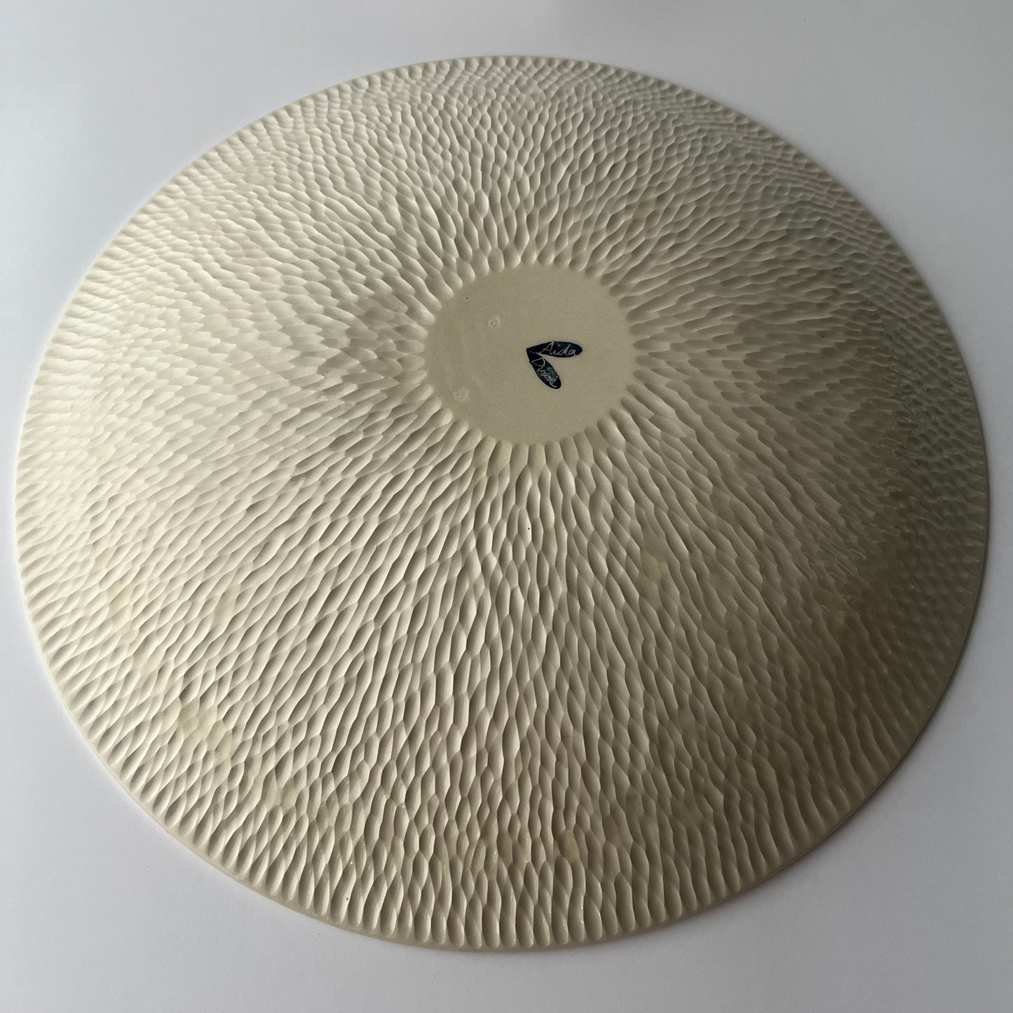 D 44 x H 5-8 CM No.11