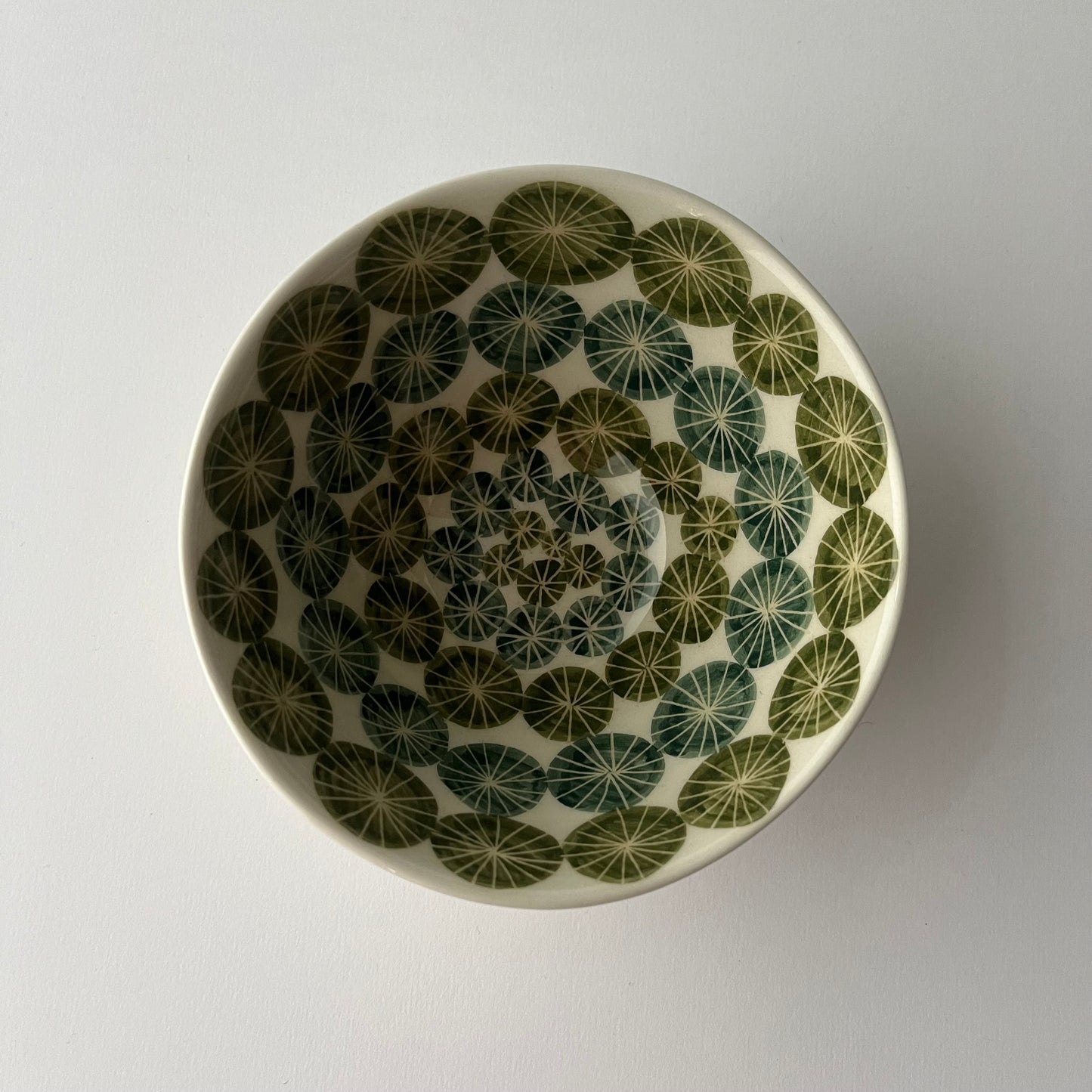 D 13 x H 5,5-6 CM No.28